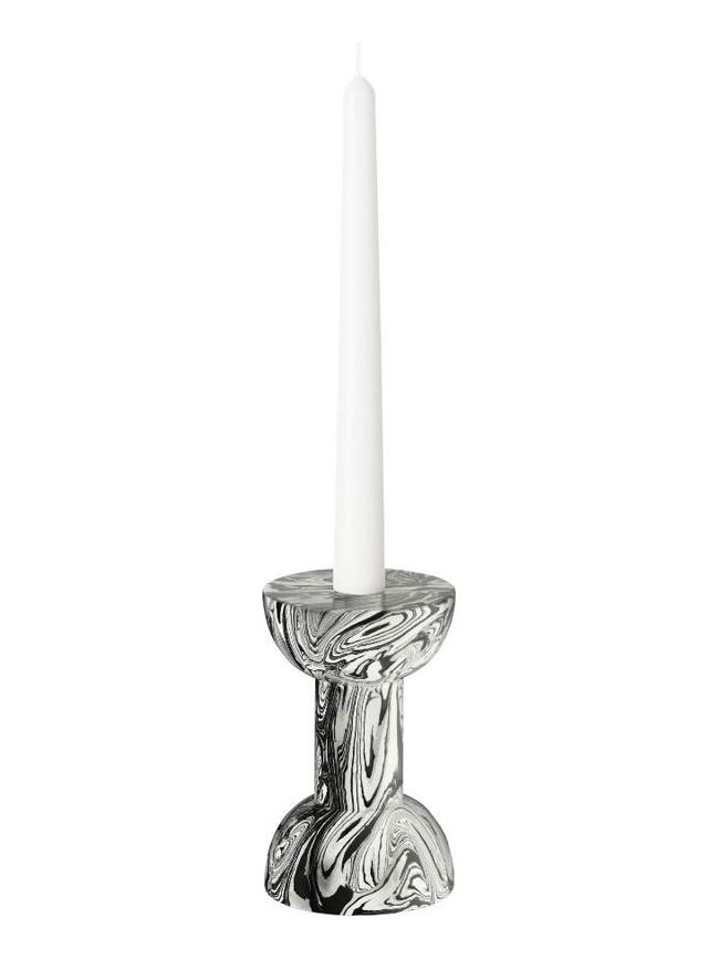 https://objectstorage.ap-seoul-1.oraclecloud.com/n/cnk6gaix2gpw/b/loqoqo-conv/o/tom-dixon/swirl-dumbbell-candleholder/swirl-weight-candleholder-tom-dixon2.jpg