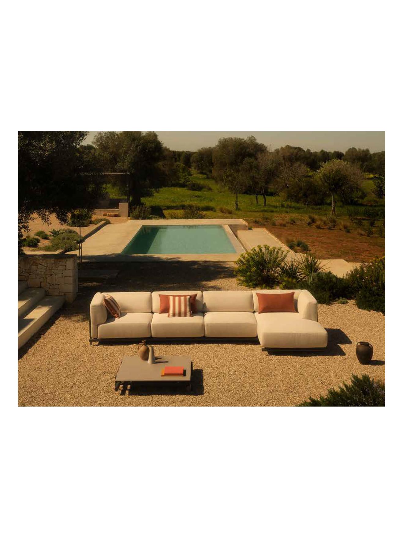 Davos Sofa - Outdoor