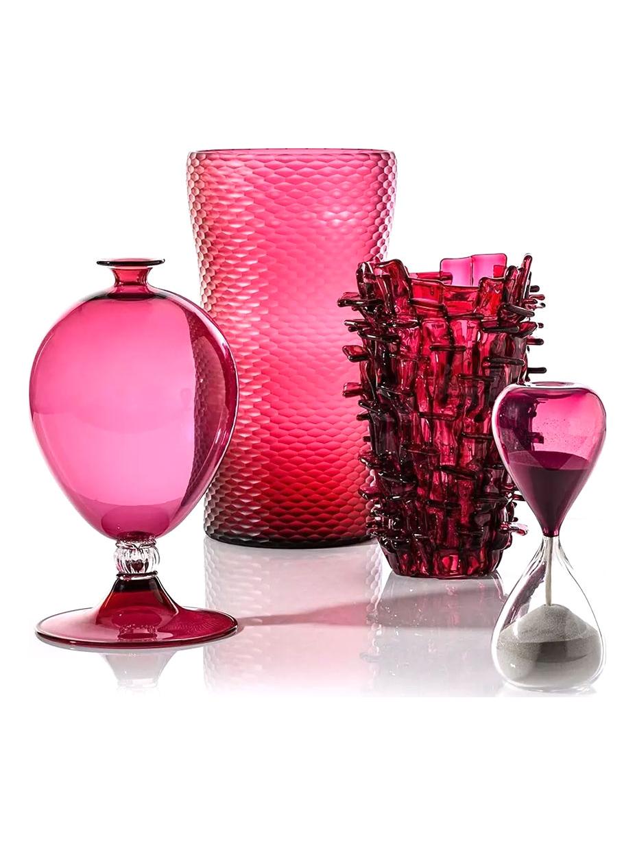 https://objectstorage.ap-seoul-1.oraclecloud.com/n/cnk6gaix2gpw/b/loqoqo-conv/o/venini/ritagli-552-00-magenta-vase/venini-magenta.jpg