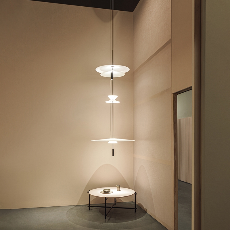 https://objectstorage.ap-seoul-1.oraclecloud.com/n/cnk6gaix2gpw/b/loqoqo-conv/o/vibia/flamingo-1570-suspension-lamp/136210.jpg