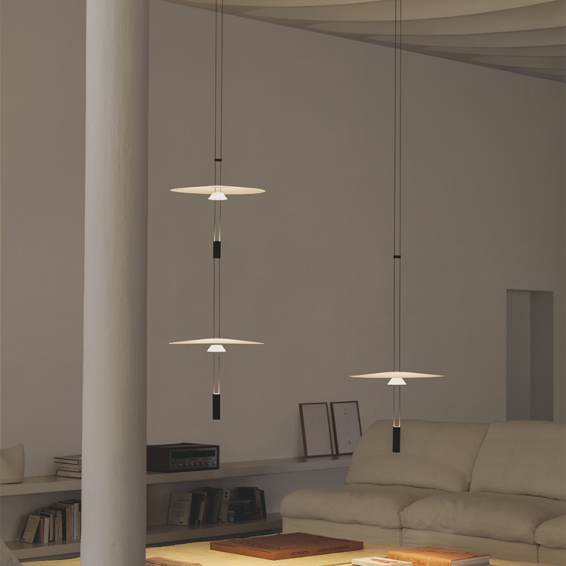 https://objectstorage.ap-seoul-1.oraclecloud.com/n/cnk6gaix2gpw/b/loqoqo-conv/o/vibia/flamingo-mini-1585-suspension-lamp/136344.jpg