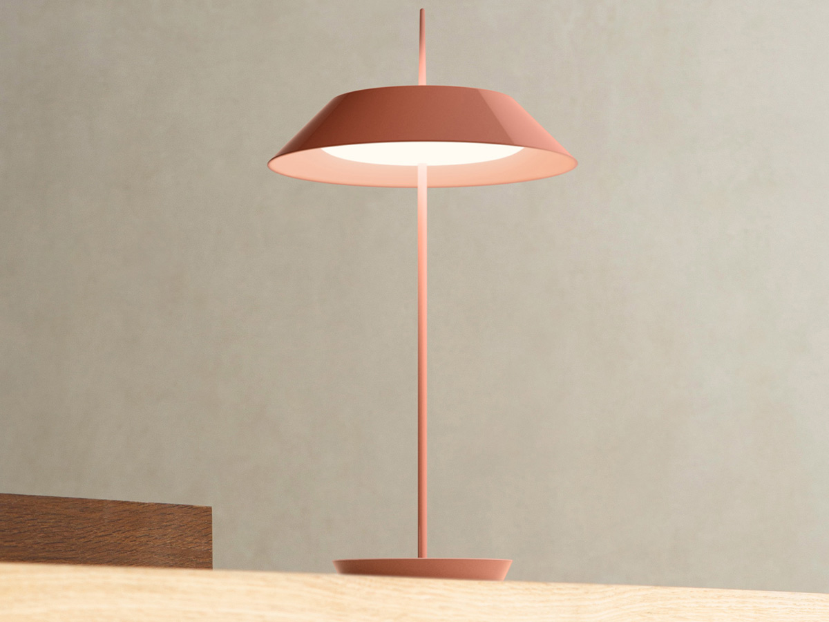 https://objectstorage.ap-seoul-1.oraclecloud.com/n/cnk6gaix2gpw/b/loqoqo-conv/o/vibia/mayfair-mini-portable-table-lamp/mayfair-portable-vibia-8.jpg