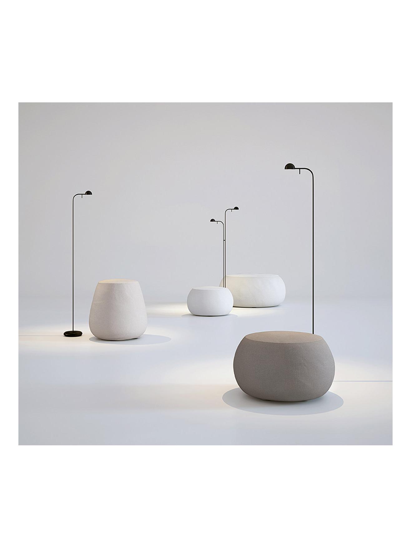 https://objectstorage.ap-seoul-1.oraclecloud.com/n/cnk6gaix2gpw/b/loqoqo-conv/o/vibia/pin-floor-lamp-two-lights/pin-floor-lamp__1.jpg
