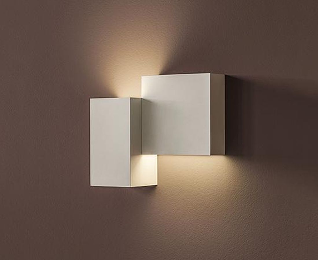 Structural 2602 Wall Lamp