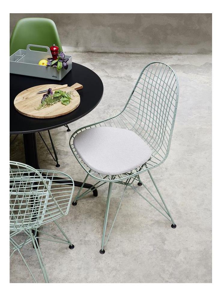https://objectstorage.ap-seoul-1.oraclecloud.com/n/cnk6gaix2gpw/b/loqoqo-conv/o/vitra/belleville-table-outdoor/507b47c5-83d7-4a25-854f-f23446224e95.jpg