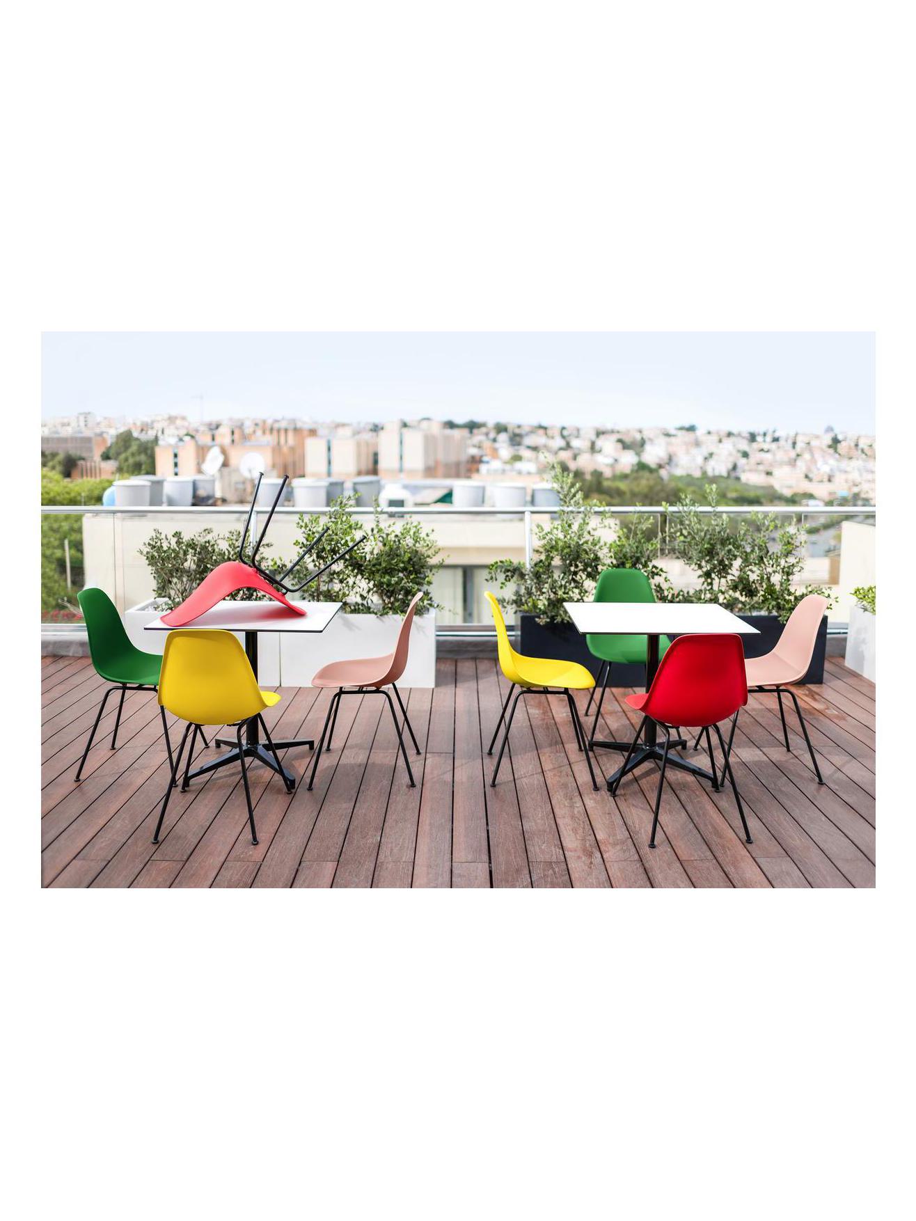 https://objectstorage.ap-seoul-1.oraclecloud.com/n/cnk6gaix2gpw/b/loqoqo-conv/o/vitra/bistro-table-outdoor/ee7f9349-d3e2-400f-9a64-f522171fd67f.jpg
