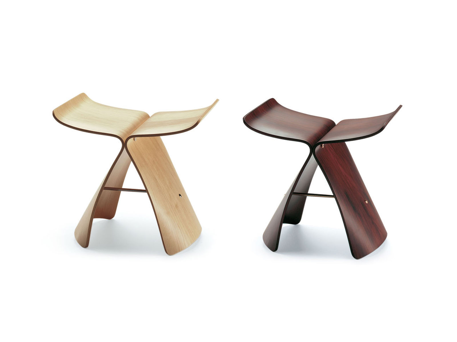 https://objectstorage.ap-seoul-1.oraclecloud.com/n/cnk6gaix2gpw/b/loqoqo-conv/o/vitra/butterfly-stool/butterlfy_stool_vitra_0000_livello_14.jpg