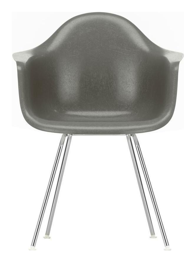 Eames Fiberglass Armchair DAX