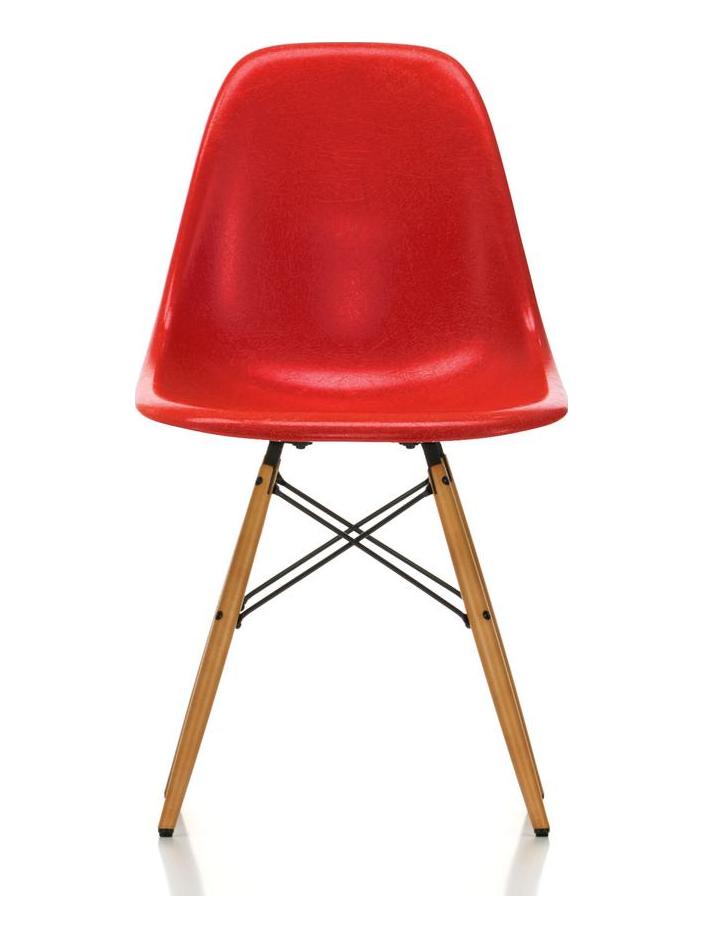 Eames Fiberglass Chair DSW