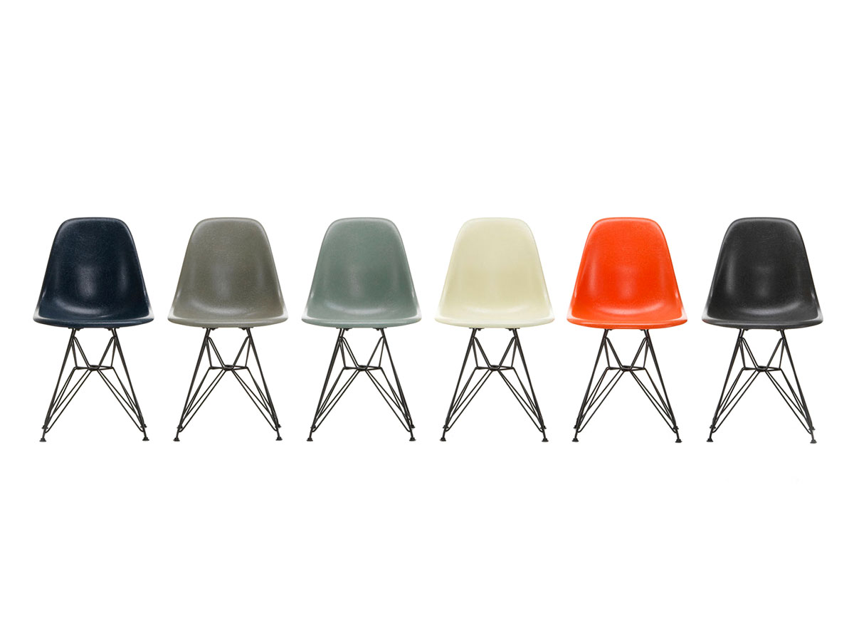 https://objectstorage.ap-seoul-1.oraclecloud.com/n/cnk6gaix2gpw/b/loqoqo-conv/o/vitra/eames-fiberglass-side-chair-dsr-basic-dark/vitra-eames-fiberglass-chairs-ensemble0.jpg