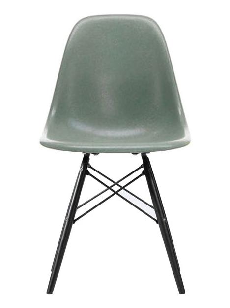 https://objectstorage.ap-seoul-1.oraclecloud.com/n/cnk6gaix2gpw/b/loqoqo-conv/o/vitra/eames-fiberglass-side-chair-dsw-black-maple/dsw-black-maple-sea-foam-green.jpg