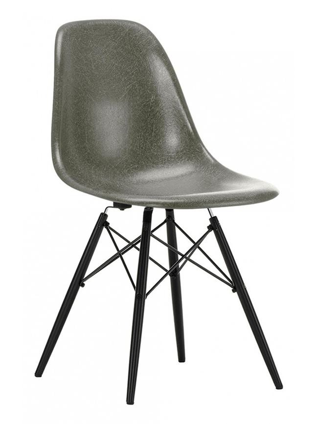 https://objectstorage.ap-seoul-1.oraclecloud.com/n/cnk6gaix2gpw/b/loqoqo-conv/o/vitra/eames-fiberglass-side-chair-dsw-black-maple/dsw_black_maple2.jpg