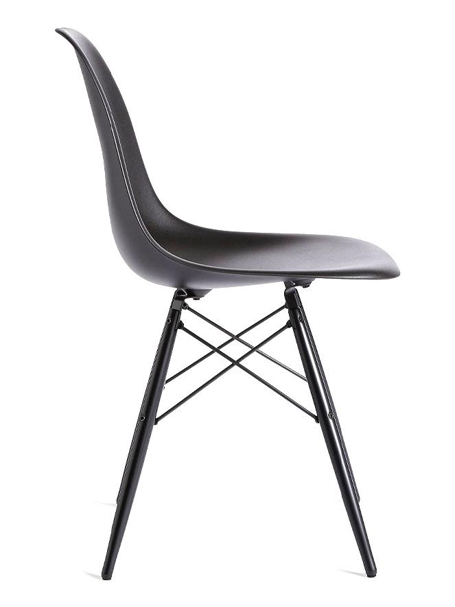 https://objectstorage.ap-seoul-1.oraclecloud.com/n/cnk6gaix2gpw/b/loqoqo-conv/o/vitra/eames-fiberglass-side-chair-dsw-black-maple/dswww.jpg