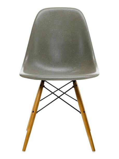 Eames Fiberglass Side Chair DSW Golden Maple-Raw Umber
