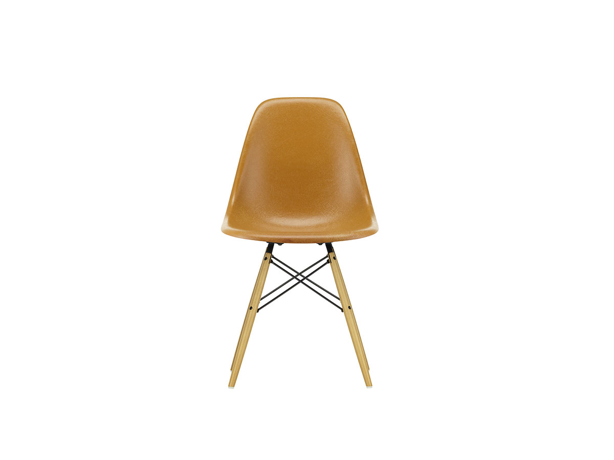 https://objectstorage.ap-seoul-1.oraclecloud.com/n/cnk6gaix2gpw/b/loqoqo-conv/o/vitra/eames-fiberglass-side-chair-dsw-golden-maple/ochre-dark_1.jpg