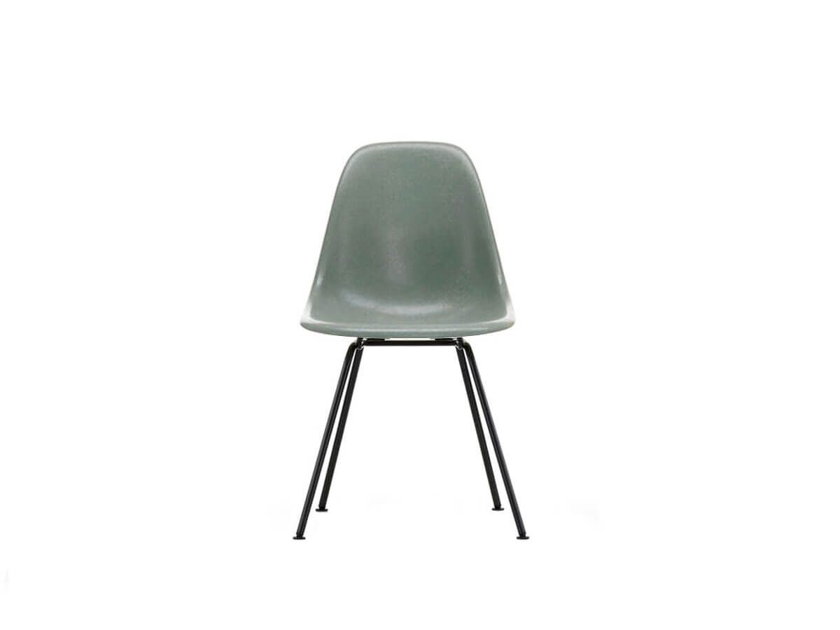 Eames Fiberglass Side Chair DSX Basic Dark