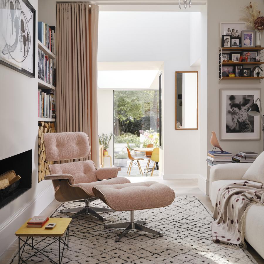 https://objectstorage.ap-seoul-1.oraclecloud.com/n/cnk6gaix2gpw/b/loqoqo-conv/o/vitra/eames-house-bird-special-collection/83304010-f51a-4bb6-a9c2-e506c58507f3.jpg