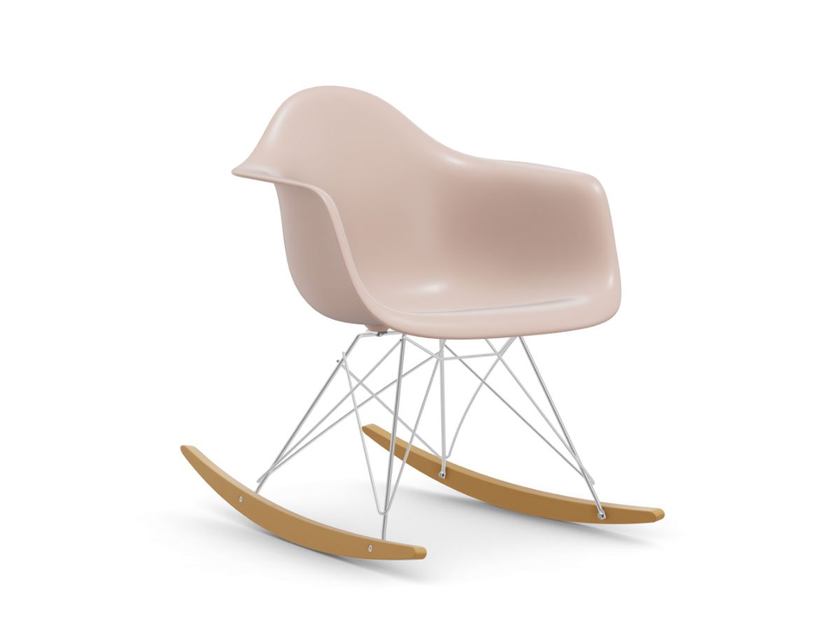 https://objectstorage.ap-seoul-1.oraclecloud.com/n/cnk6gaix2gpw/b/loqoqo-conv/o/vitra/eames-plastic-armchair-re-rar-golden-maple-base/eames-plastic-armchair-re-rar-41.jpg