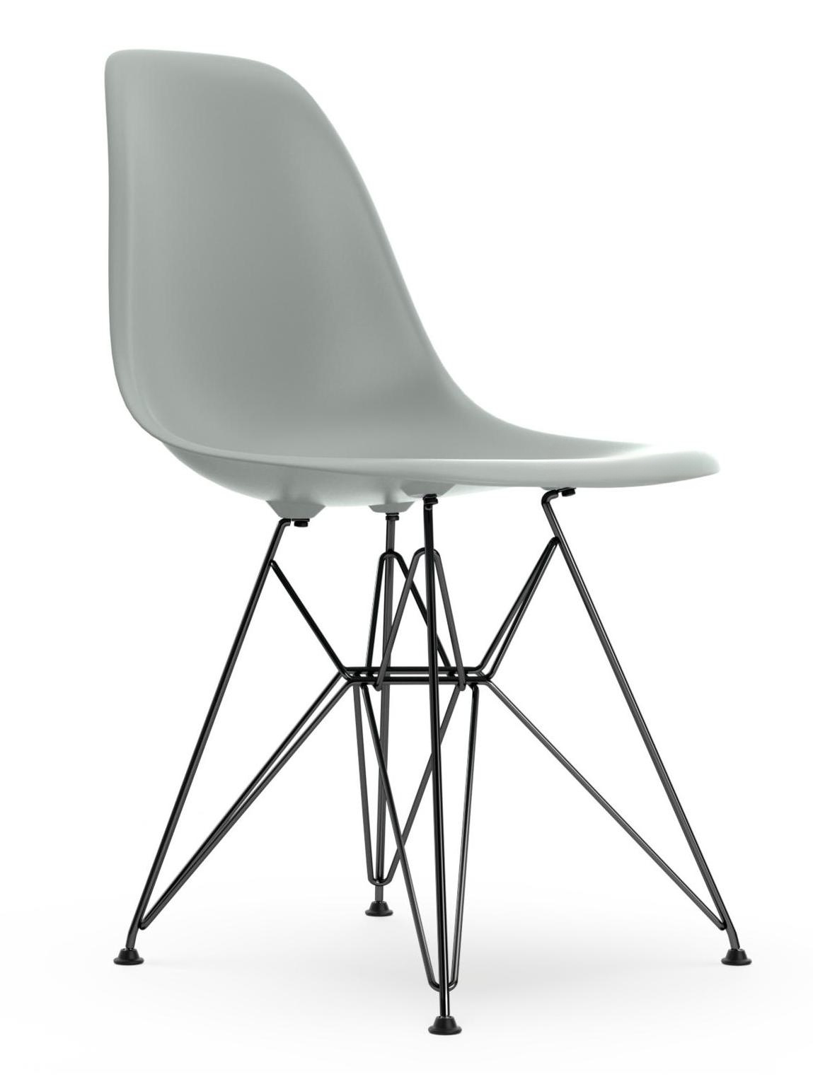 Eames Plastic Side Chair DSR