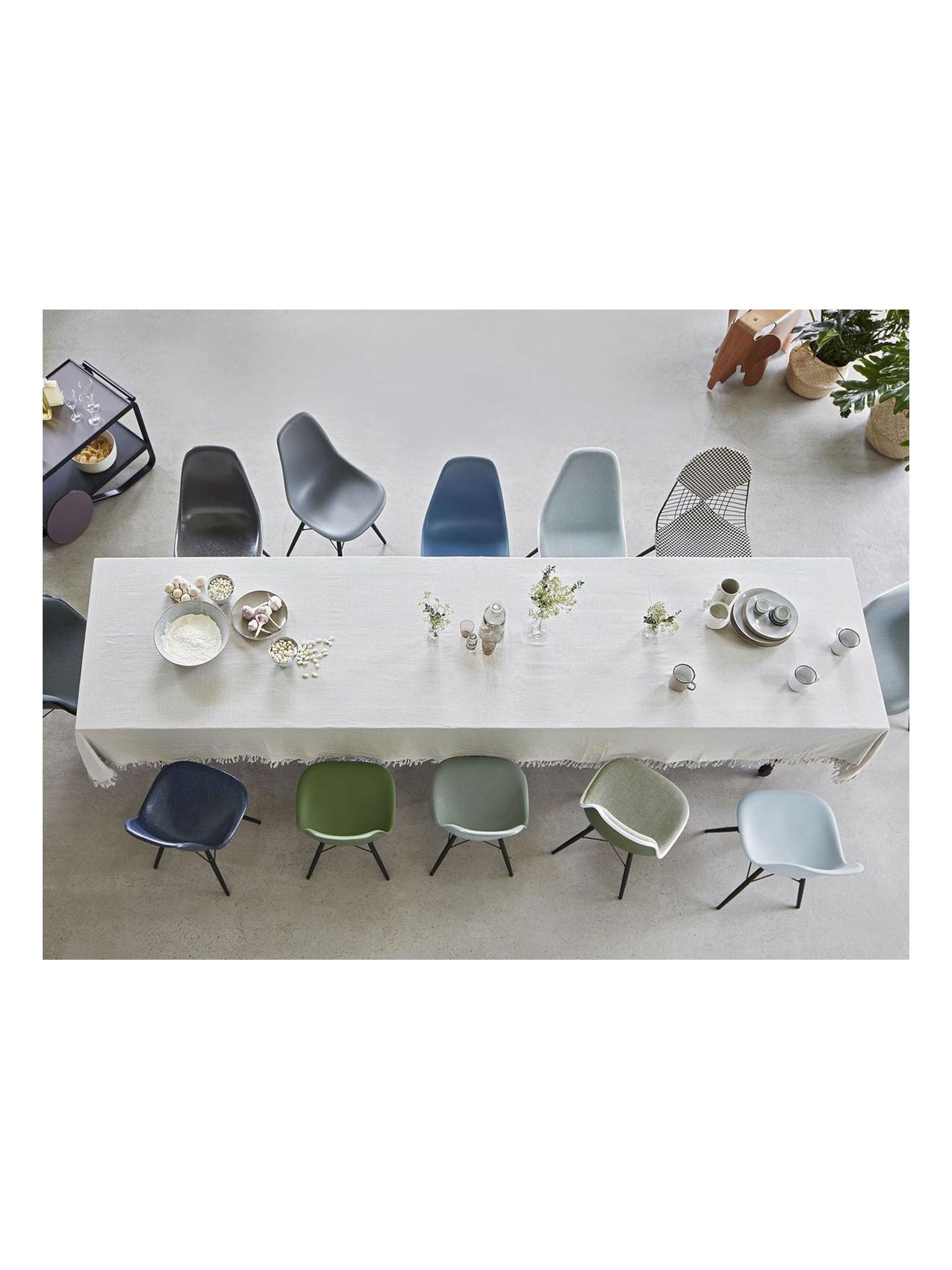 https://objectstorage.ap-seoul-1.oraclecloud.com/n/cnk6gaix2gpw/b/loqoqo-conv/o/vitra/eames-plastic-side-chair-re-dsr-basic-dark-base/eames-plastic-side-chair-re-dsr-6_1.jpg