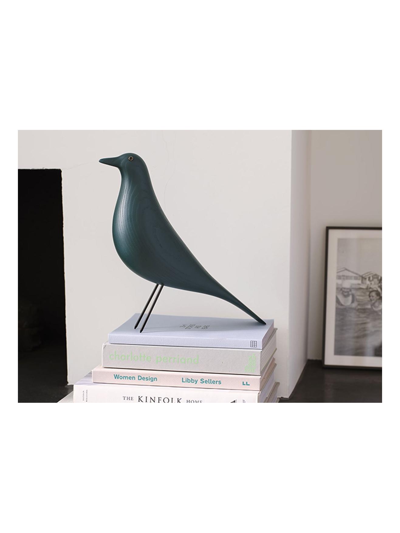 https://objectstorage.ap-seoul-1.oraclecloud.com/n/cnk6gaix2gpw/b/loqoqo-conv/o/vitra/eames-special-collection-eames-house-bird/vitra-eames-house-bird-green4.jpg
