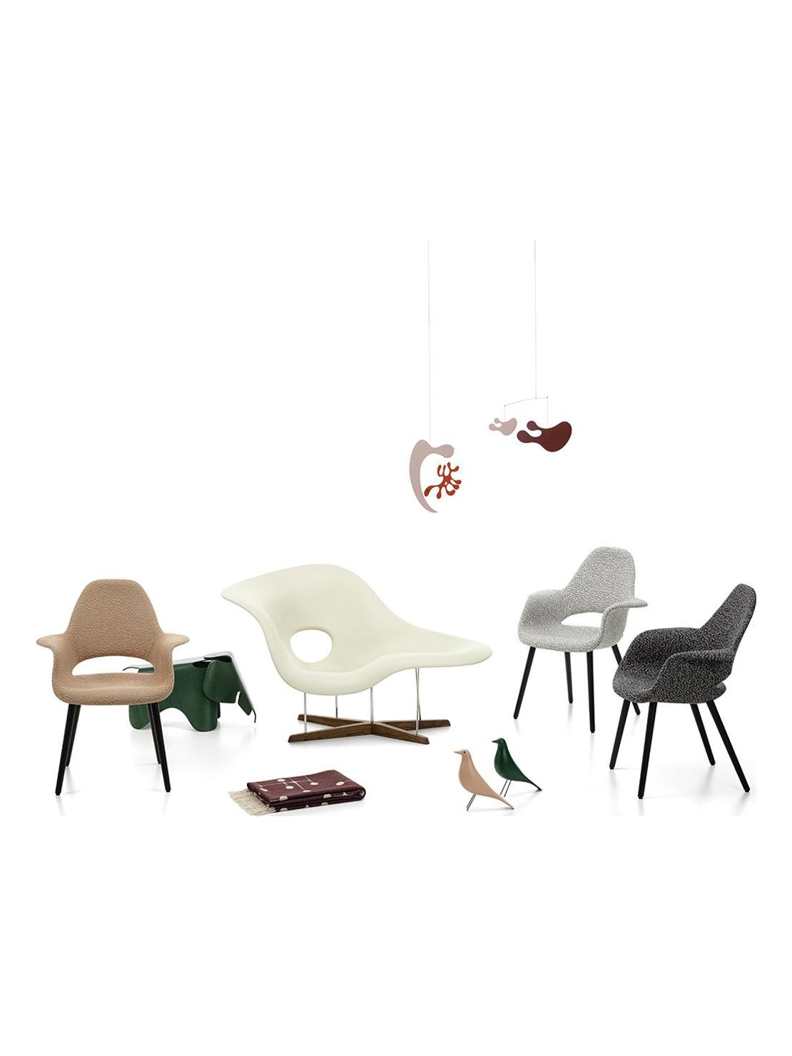 https://objectstorage.ap-seoul-1.oraclecloud.com/n/cnk6gaix2gpw/b/loqoqo-conv/o/vitra/eames-special-collection-eames-house-bird/vitra-la-chaise3_2.jpg