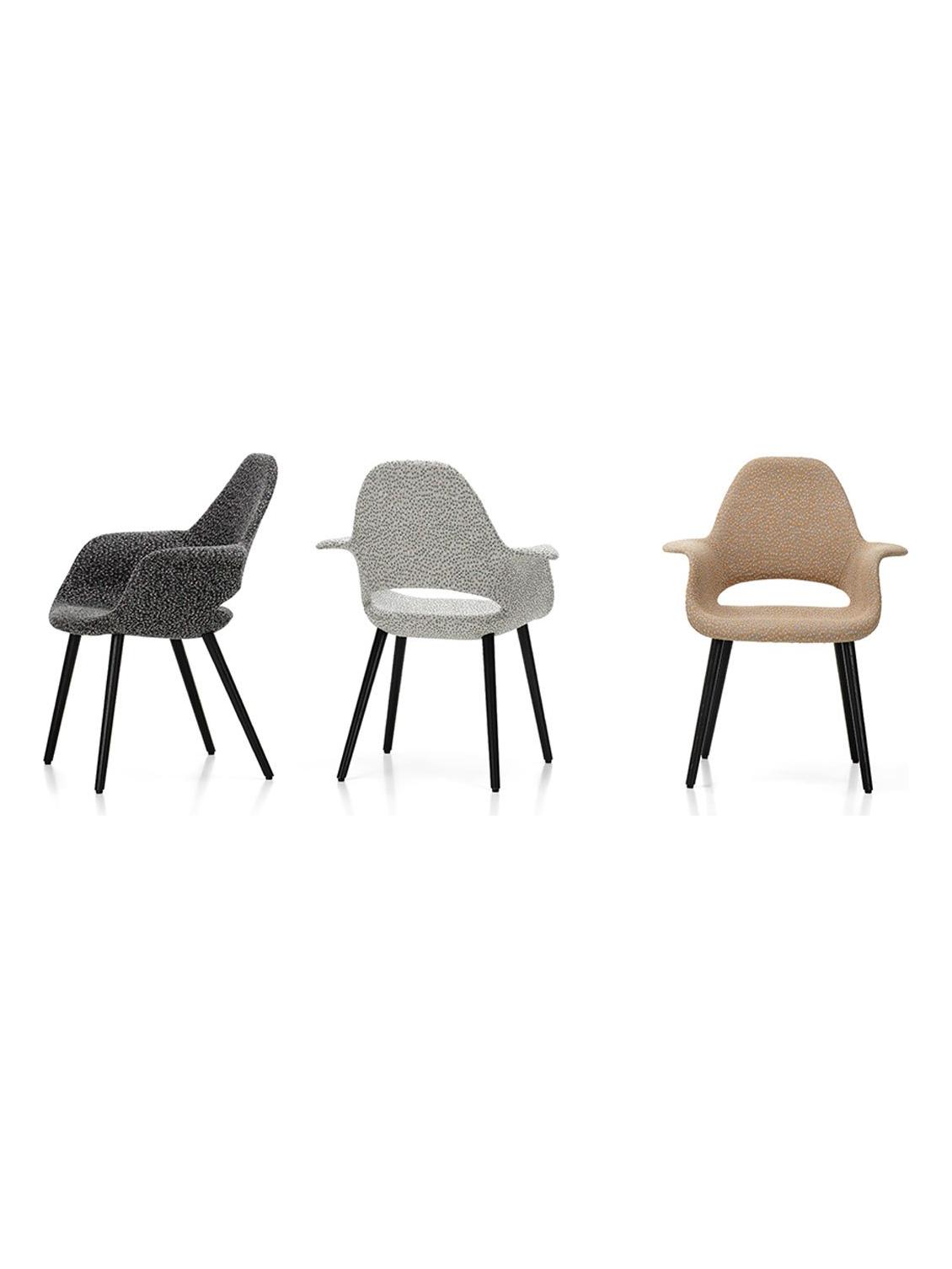 https://objectstorage.ap-seoul-1.oraclecloud.com/n/cnk6gaix2gpw/b/loqoqo-conv/o/vitra/eames-special-collection-organic-conference-chair-kvadrat-ria-981/eames-special-collection-organic-conference2.jpg