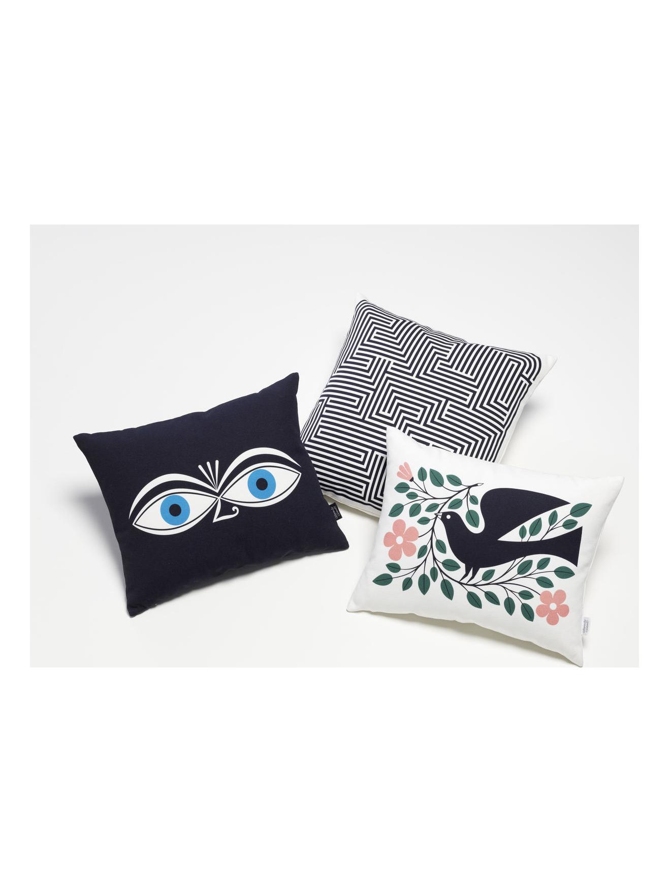 https://objectstorage.ap-seoul-1.oraclecloud.com/n/cnk6gaix2gpw/b/loqoqo-conv/o/vitra/graphic-print-pillow-eyes-cushion/graphic-print-pillow-eyes_1.jpg