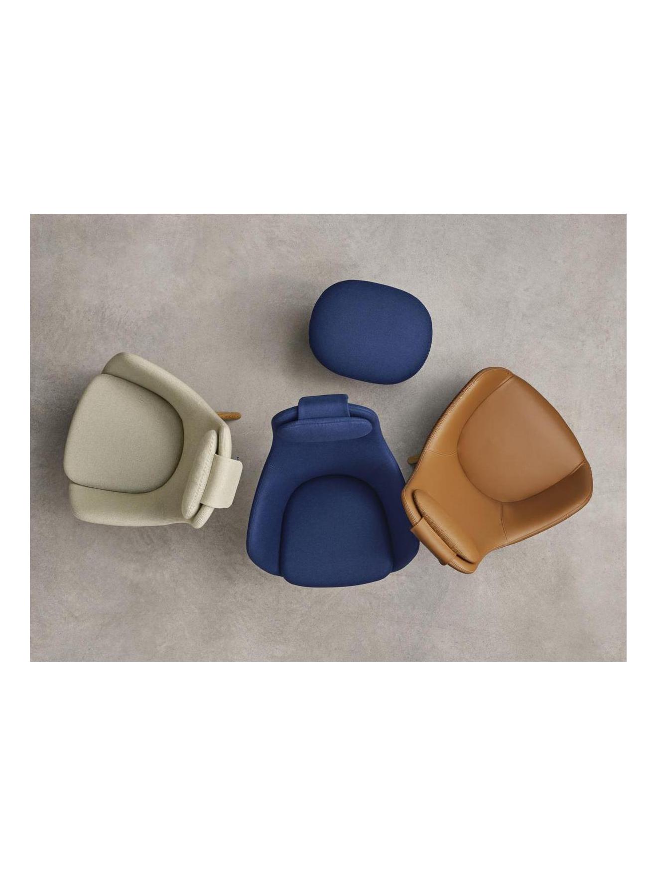 https://objectstorage.ap-seoul-1.oraclecloud.com/n/cnk6gaix2gpw/b/loqoqo-conv/o/vitra/hal-lounge-chair/a4b51ab0-6b1e-4225-b19a-00cb148b4e98.jpg