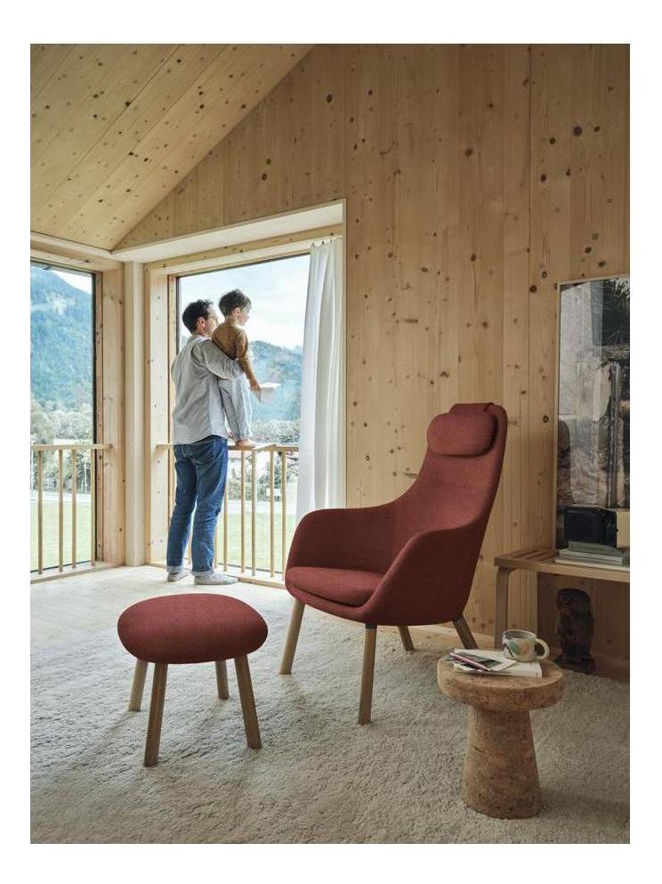https://objectstorage.ap-seoul-1.oraclecloud.com/n/cnk6gaix2gpw/b/loqoqo-conv/o/vitra/hal-lounge-chair/afa3a310-26f7-48dc-bf12-7fc6e0d7eeb4.jpg