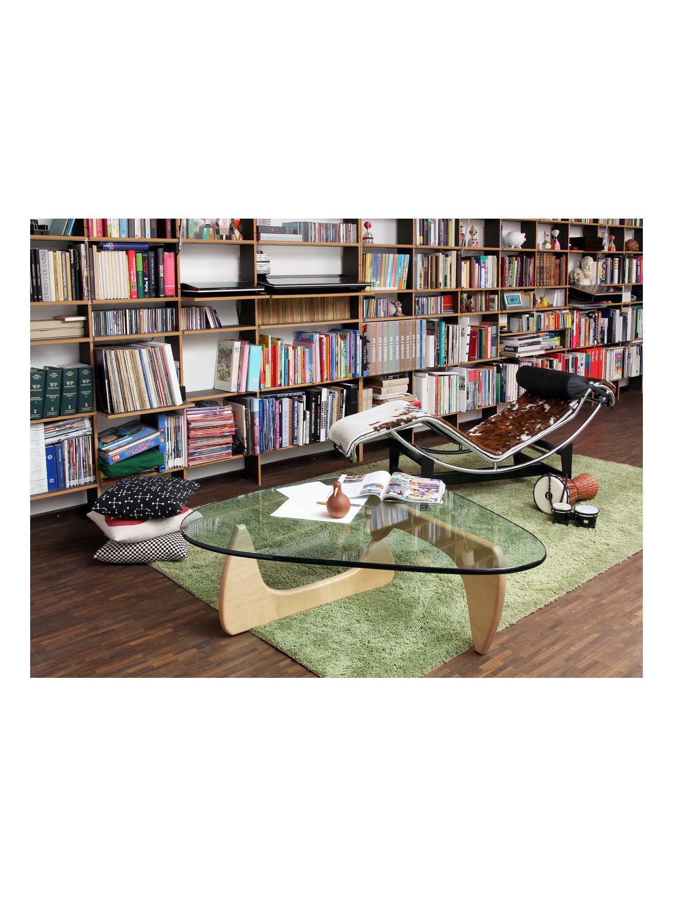 https://objectstorage.ap-seoul-1.oraclecloud.com/n/cnk6gaix2gpw/b/loqoqo-conv/o/vitra/noguchi-coffee-table/a203e70e-3210-4efd-a3ab-4b23df4b3244.jpg