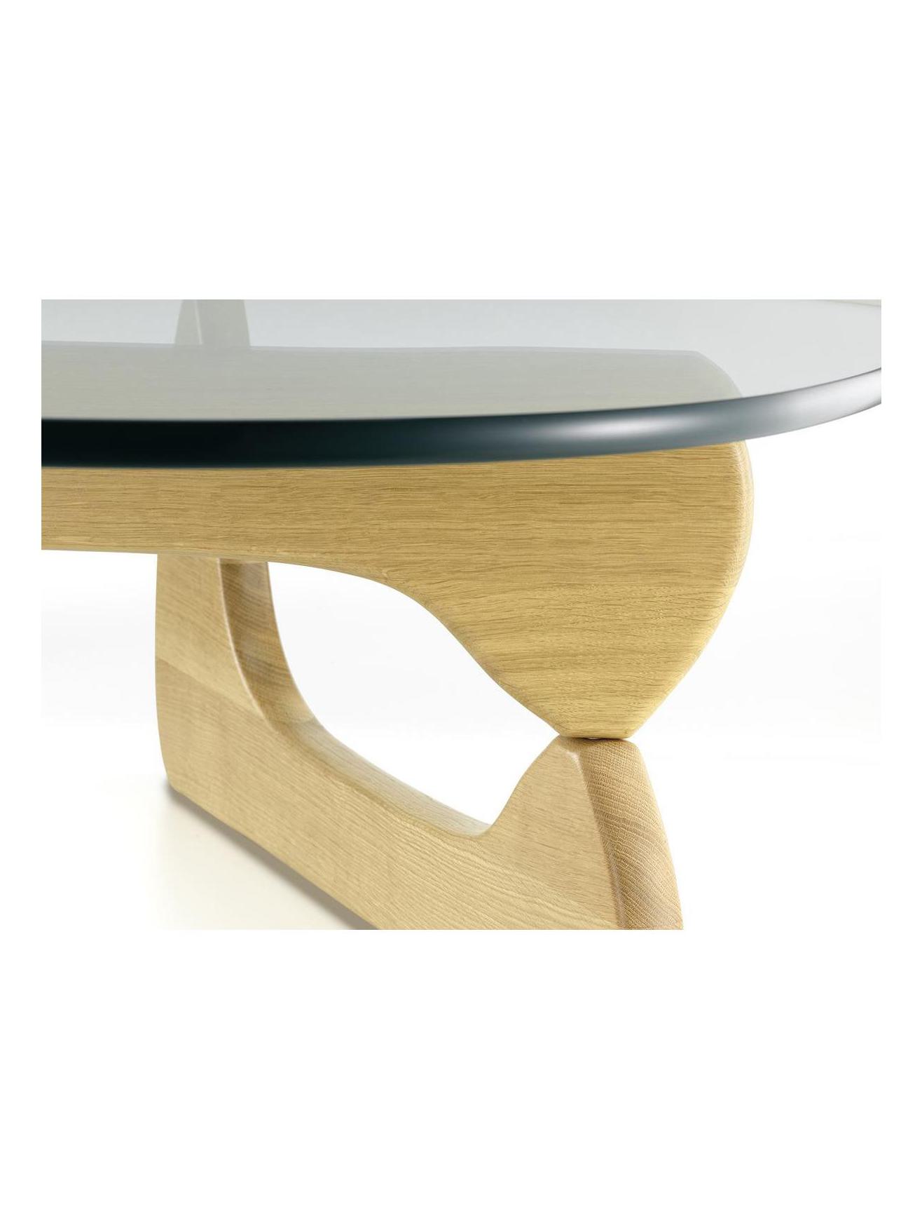 https://objectstorage.ap-seoul-1.oraclecloud.com/n/cnk6gaix2gpw/b/loqoqo-conv/o/vitra/noguchi-coffee-table/ea456a02-f7ff-4255-afaa-68410f22a250.jpg
