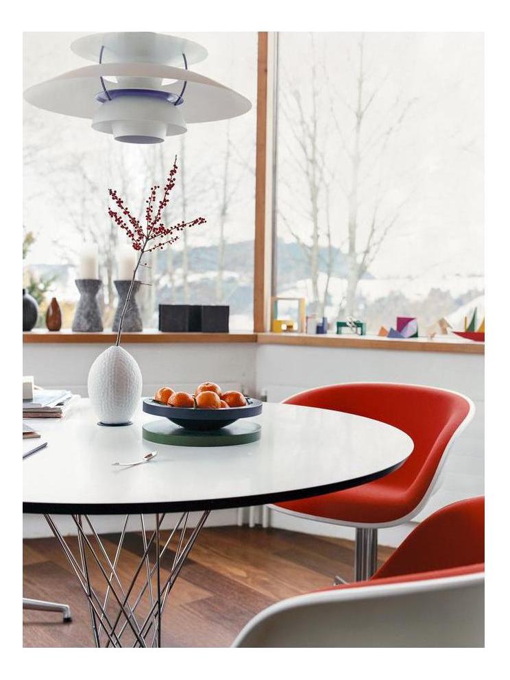https://objectstorage.ap-seoul-1.oraclecloud.com/n/cnk6gaix2gpw/b/loqoqo-conv/o/vitra/noguchi-dining-table/a9d88b16-0cf9-4cc3-a398-8e863a4ccb1e.jpg