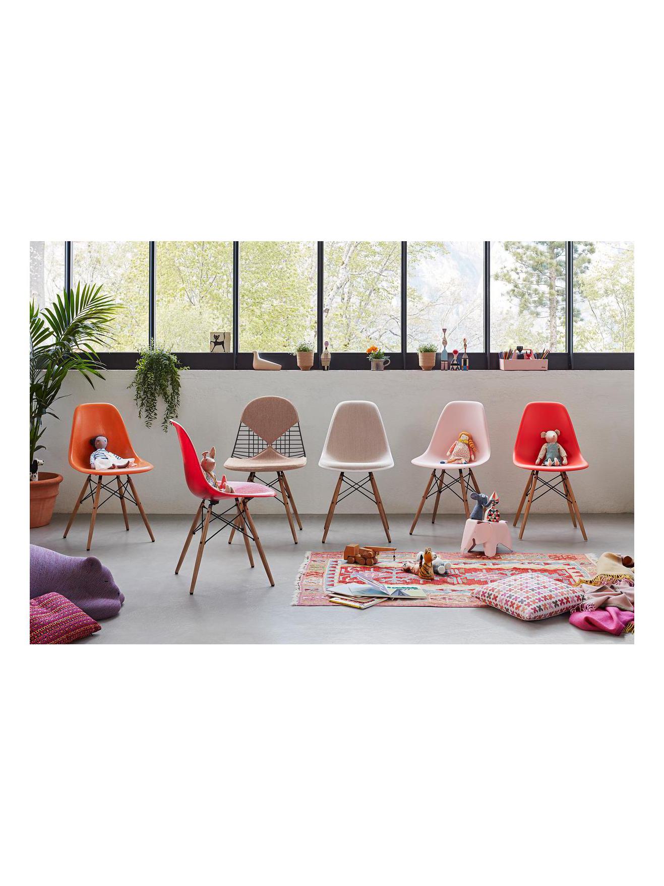 https://objectstorage.ap-seoul-1.oraclecloud.com/n/cnk6gaix2gpw/b/loqoqo-conv/o/vitra/seat-cushion-for-wire-chair-dkr-dkw-dkx/2564379f-2611-416e-be9e-adc982115e32.jpg