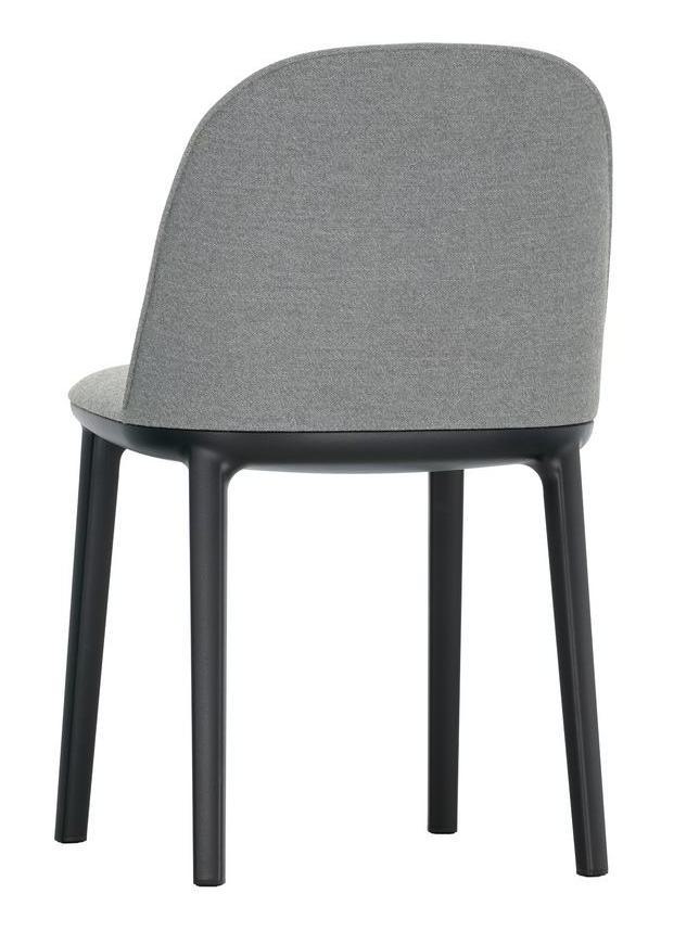 https://objectstorage.ap-seoul-1.oraclecloud.com/n/cnk6gaix2gpw/b/loqoqo-conv/o/vitra/softshell-side-chair/1919d5fd-1043-4589-a550-d9997989691f.jpg