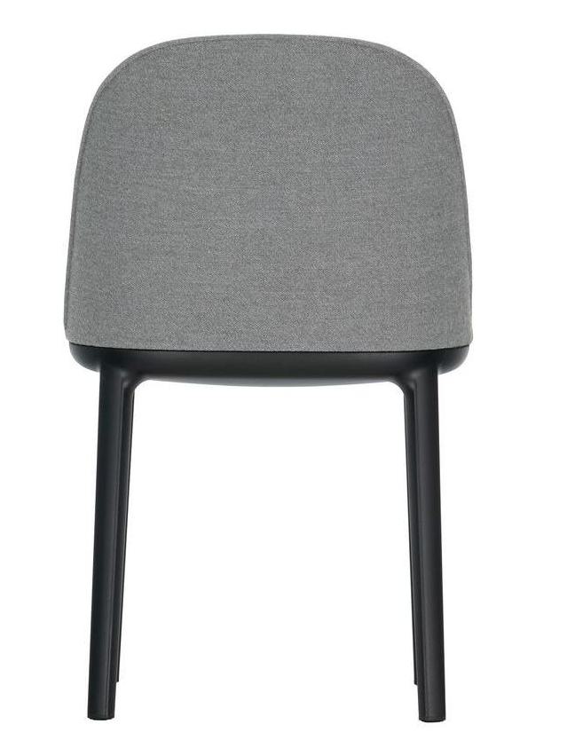 https://objectstorage.ap-seoul-1.oraclecloud.com/n/cnk6gaix2gpw/b/loqoqo-conv/o/vitra/softshell-side-chair/516fefc0-6661-4247-a3b6-c18094204903.jpg