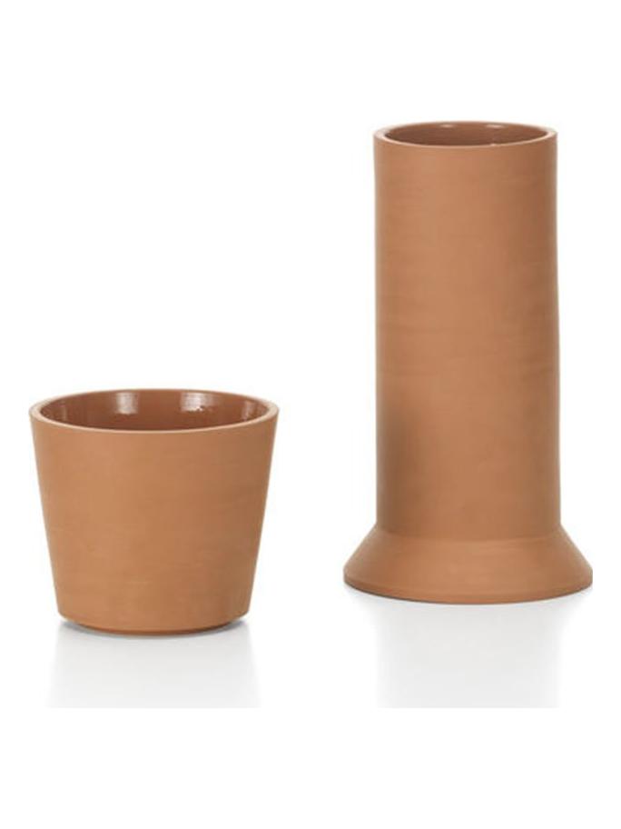 https://objectstorage.ap-seoul-1.oraclecloud.com/n/cnk6gaix2gpw/b/loqoqo-conv/o/vitra/terracotta-pot-xs/vaso-terracotta-pot-xs.jpg