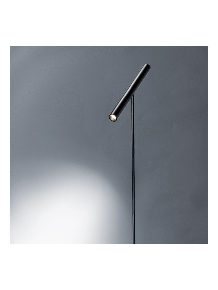 https://objectstorage.ap-seoul-1.oraclecloud.com/n/cnk6gaix2gpw/b/loqoqo-conv/o/vivida-international/vivida-ciak-led-floor-lamp/92296.jpg