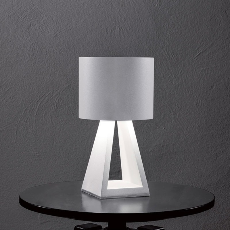 https://objectstorage.ap-seoul-1.oraclecloud.com/n/cnk6gaix2gpw/b/loqoqo-conv/o/vivida-international/vivida-pup-metal-20-led-table-lamp/109150.jpg