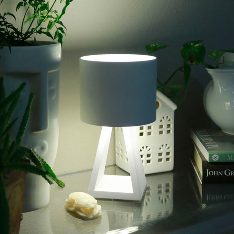 https://objectstorage.ap-seoul-1.oraclecloud.com/n/cnk6gaix2gpw/b/loqoqo-conv/o/vivida-international/vivida-pup-metal-20-led-table-lamp/109152.jpg