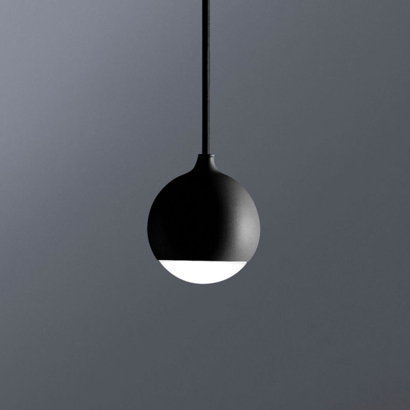 https://objectstorage.ap-seoul-1.oraclecloud.com/n/cnk6gaix2gpw/b/loqoqo-conv/o/vivida-international/vivida-shallow-25-light-led-suspension-lamp/130557.jpg