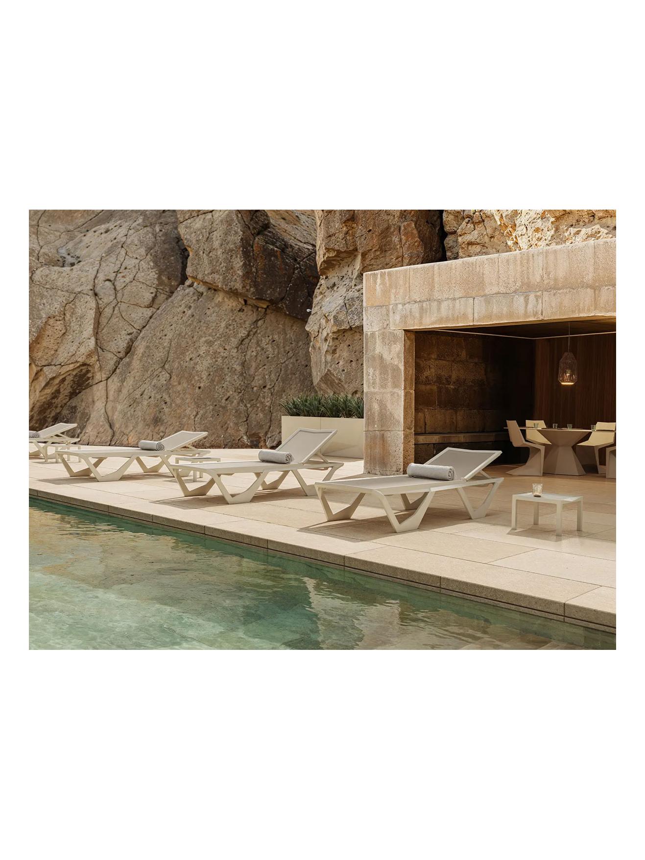 Voxel Sun Lounger - Ecrù