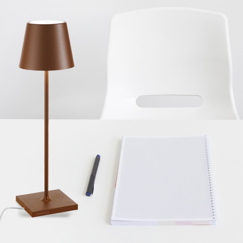 https://objectstorage.ap-seoul-1.oraclecloud.com/n/cnk6gaix2gpw/b/loqoqo-conv/o/zafferano/poldina-230-v-led-table-lamp-with-cable/87039.jpg