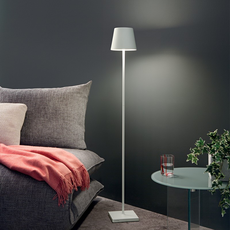 https://objectstorage.ap-seoul-1.oraclecloud.com/n/cnk6gaix2gpw/b/loqoqo-conv/o/zafferano/poldina-l-pro-led-battery-floor-lamp/65596.jpg