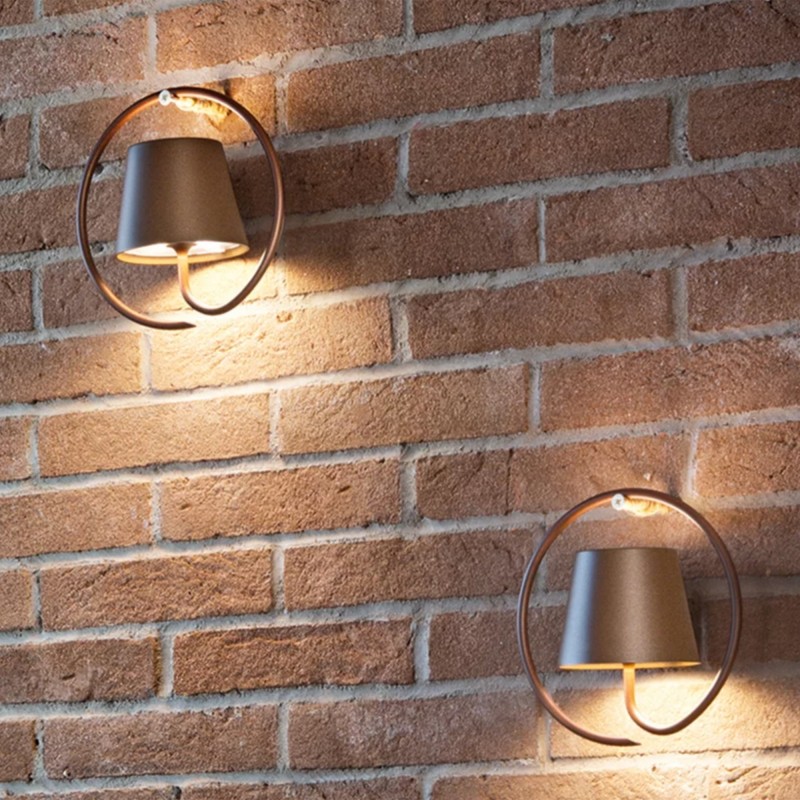 https://objectstorage.ap-seoul-1.oraclecloud.com/n/cnk6gaix2gpw/b/loqoqo-conv/o/zafferano/poldina-rust-pendant-battery-hanging-led-lamp/86790.jpg