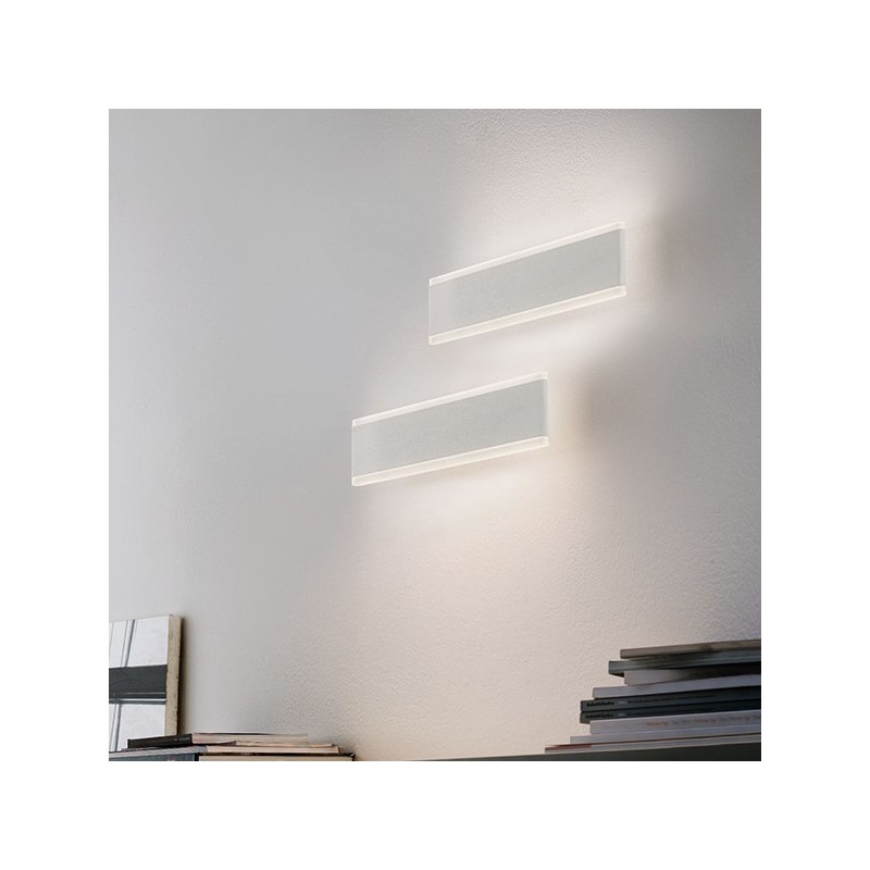 https://objectstorage.ap-seoul-1.oraclecloud.com/n/cnk6gaix2gpw/b/loqoqo-conv/o/zafferano/riga-led-wall-and-ceiling-lamp/40713.jpg