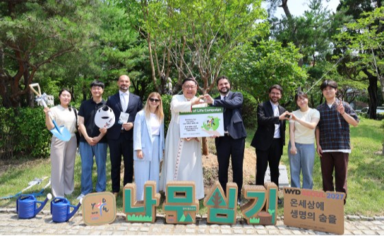 Commemorative Tree Planting with the Vatican