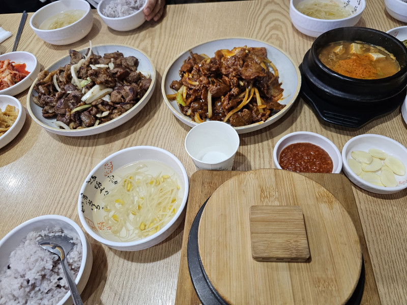 엄마손돼지불백