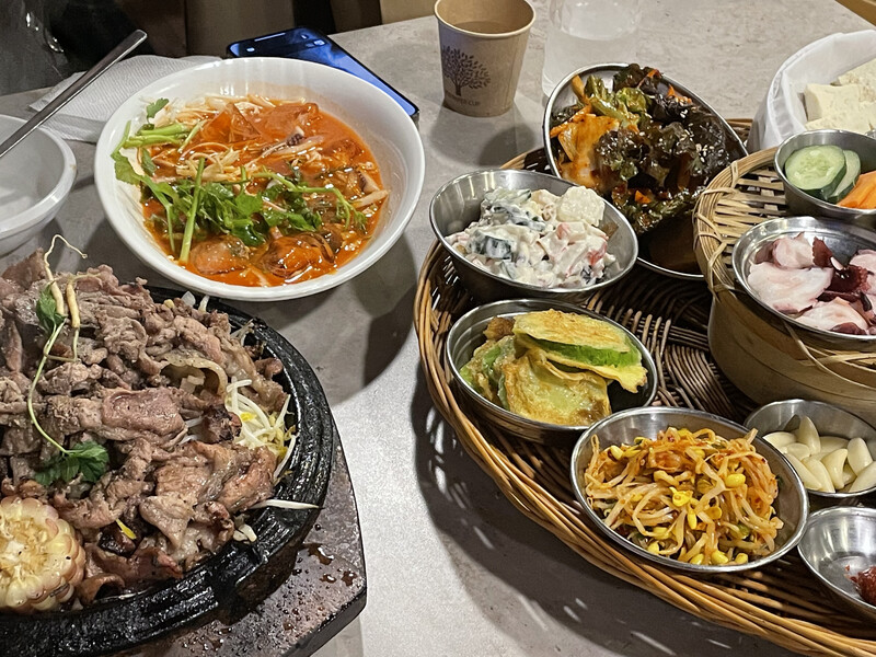 산아래주막 보쌈한상 도봉산점