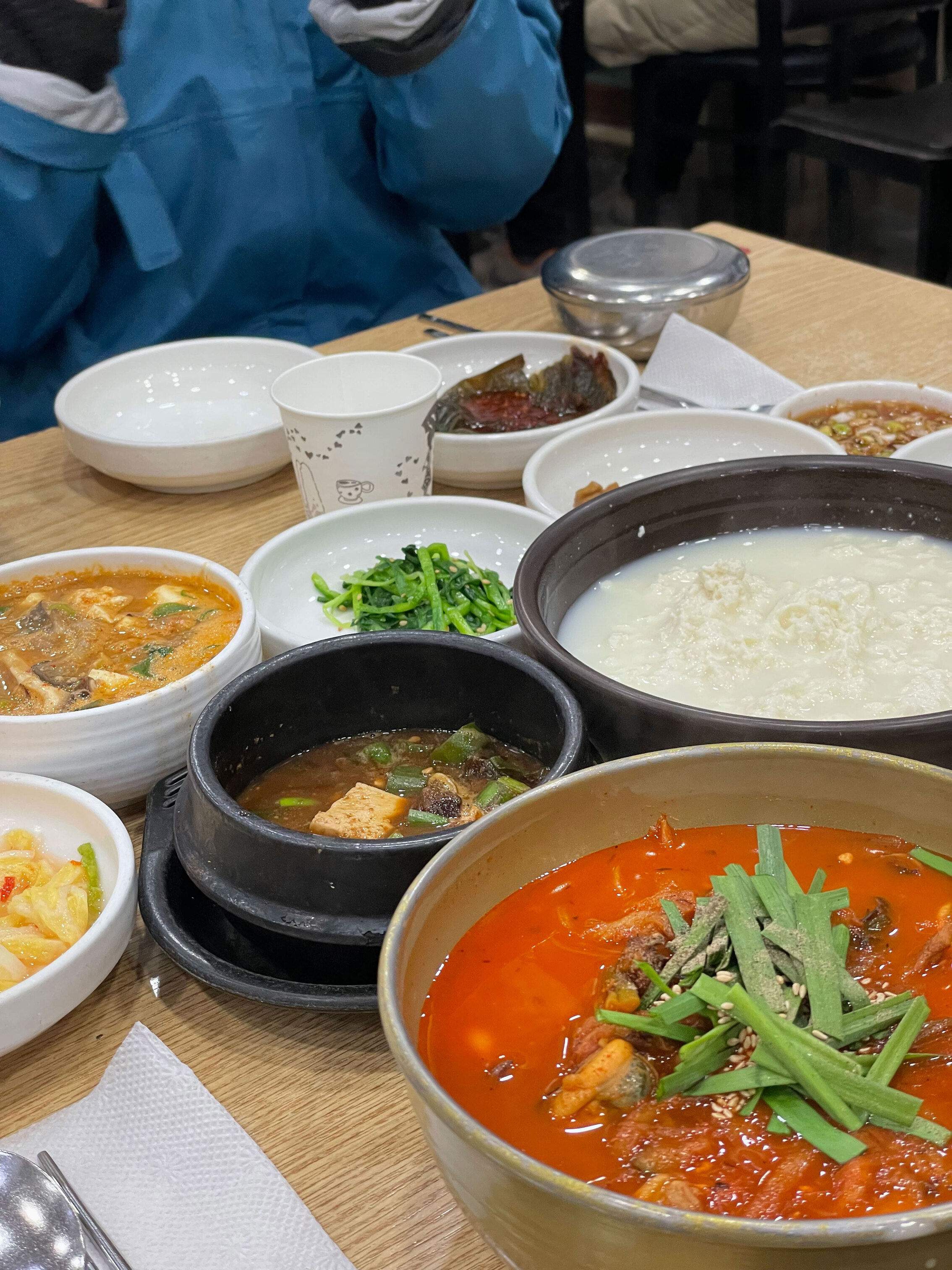 강릉짬뽕순두부 동화가든 본점